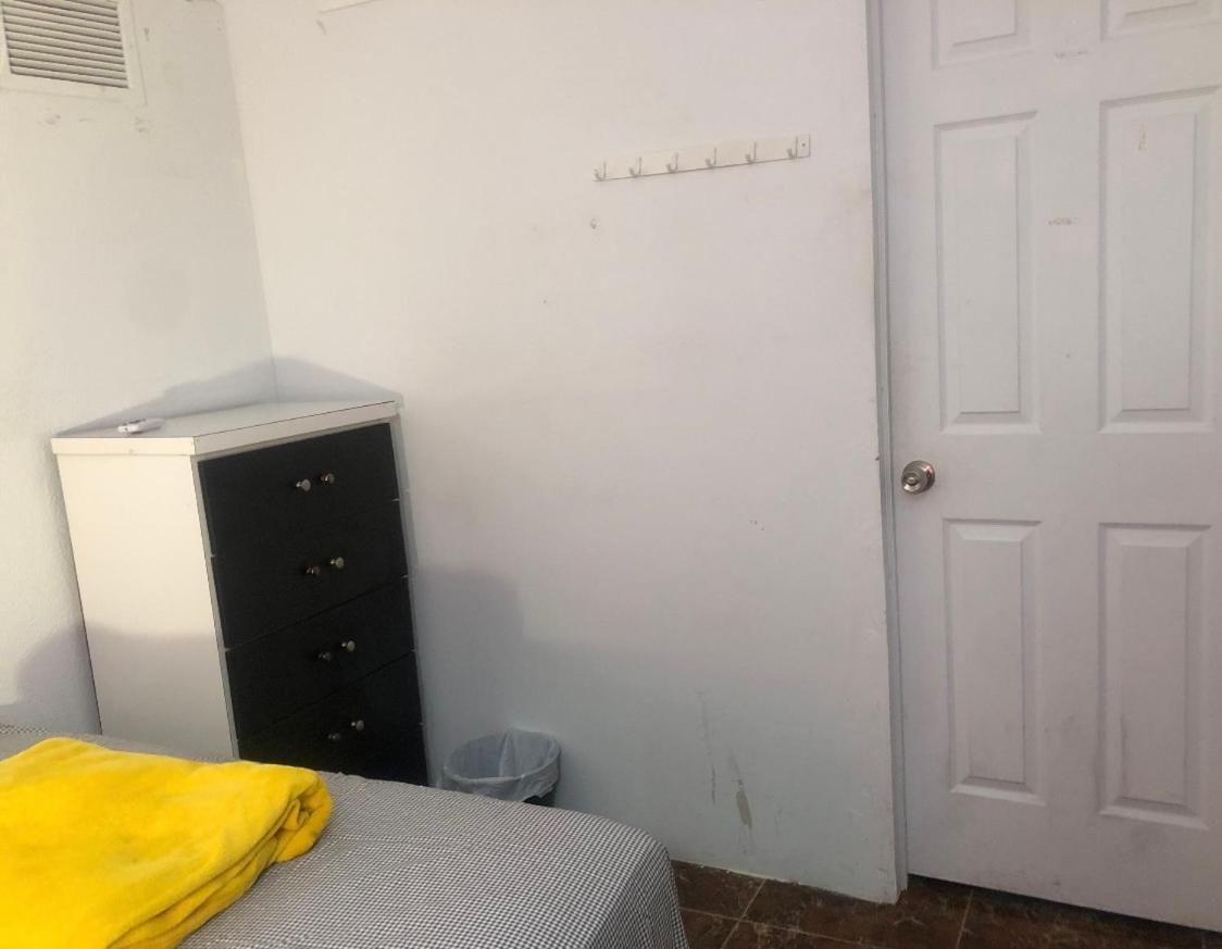 Miami House Apartment ภายนอก รูปภาพ